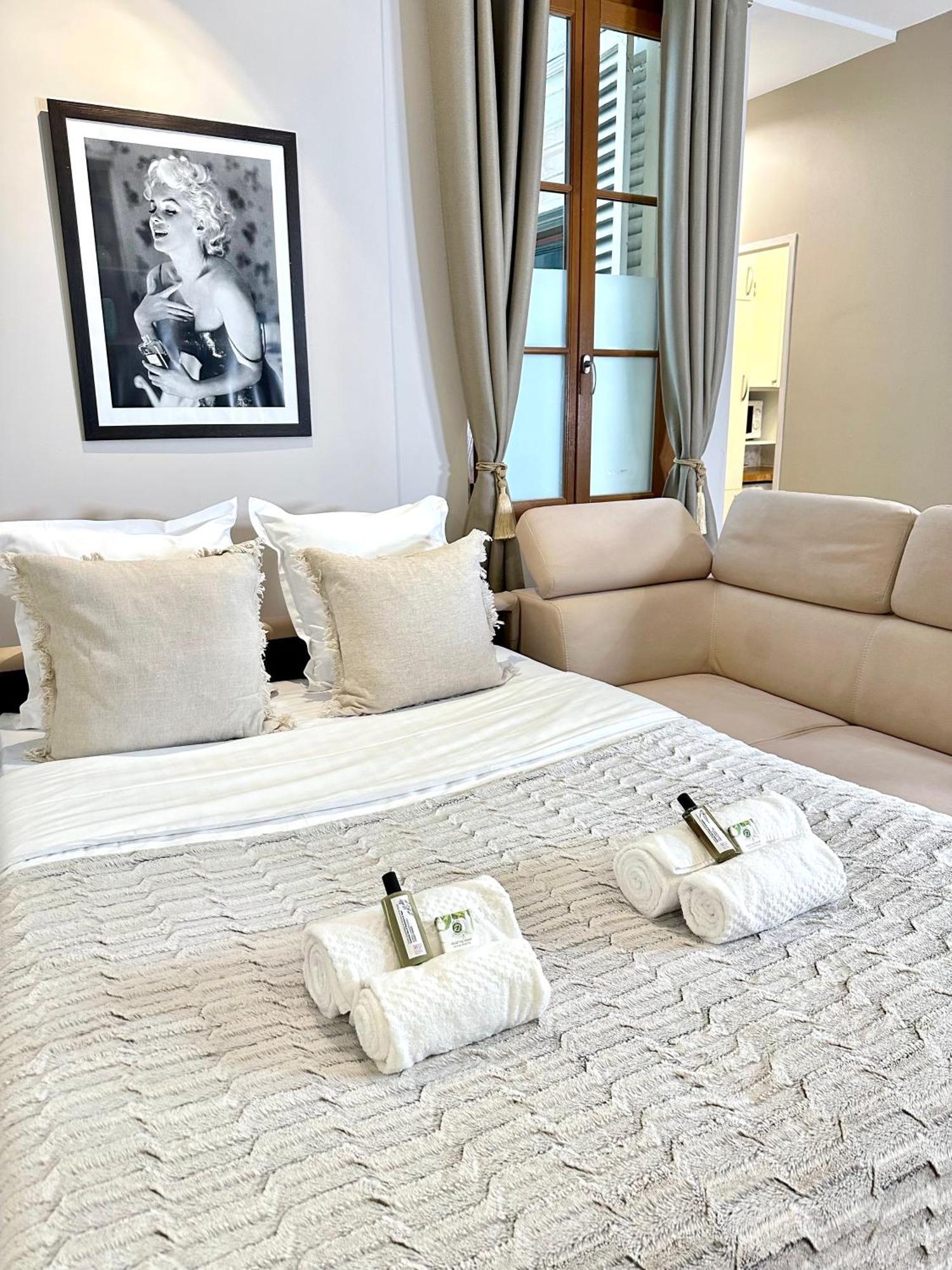 Ferienwohnung Luxurious Flat In Saint-Germain-Des-Pres Paris Exterior foto